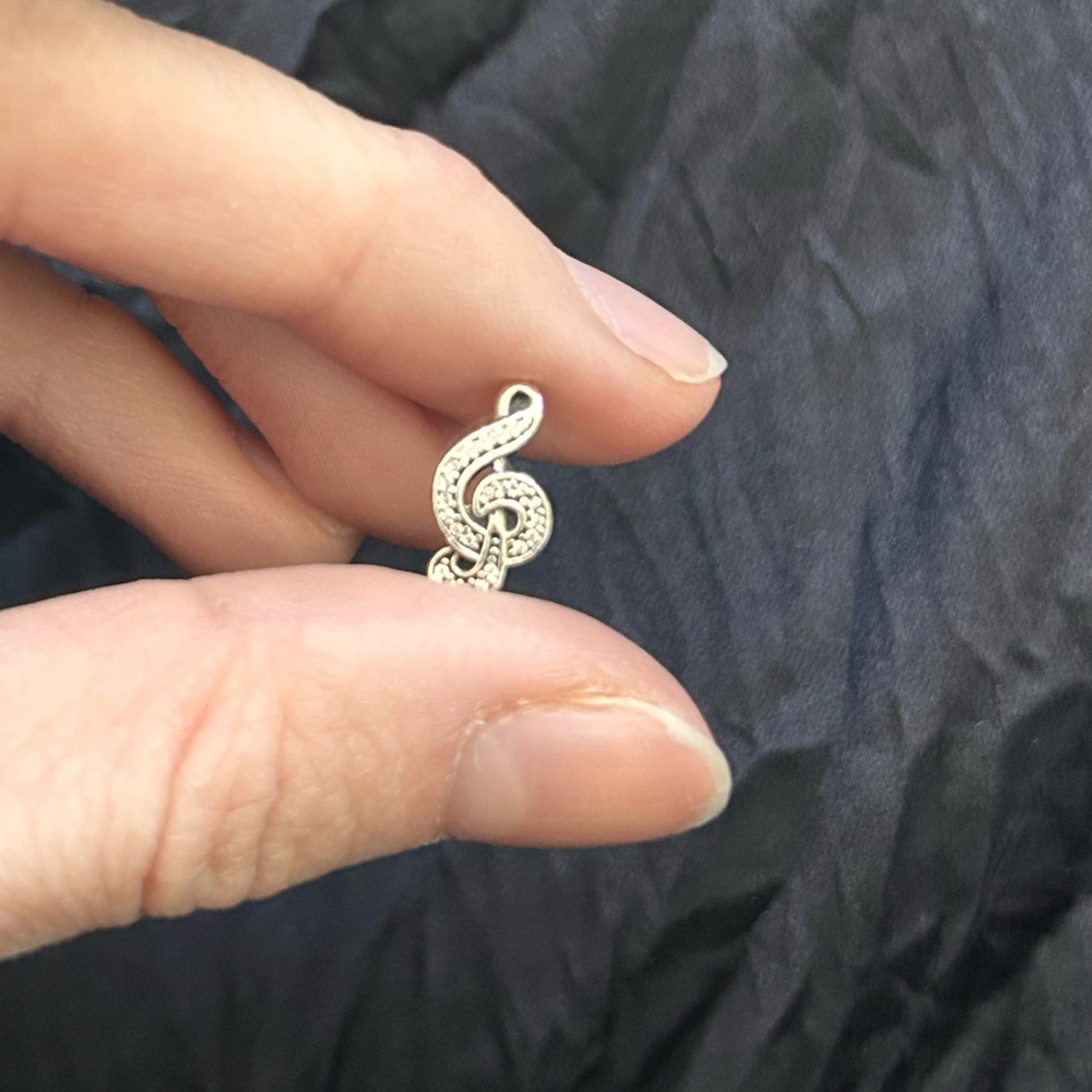Pandora music note charm